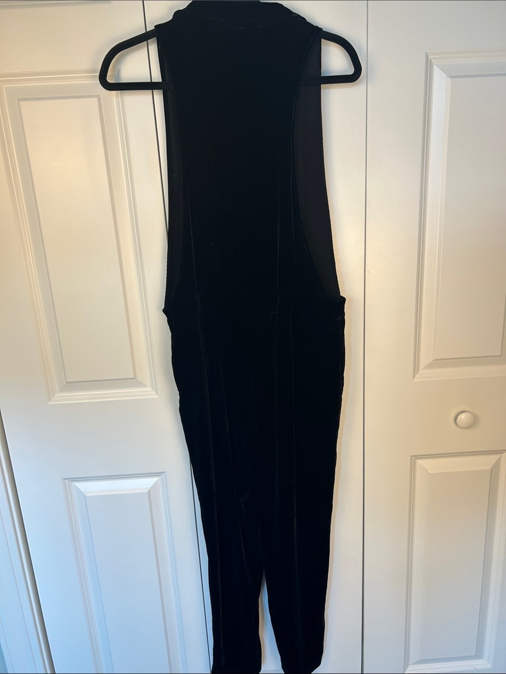 Harlyn Ankle Velvet Tuxedo Jumpsuit Size Small Black - Picture 4 of 5